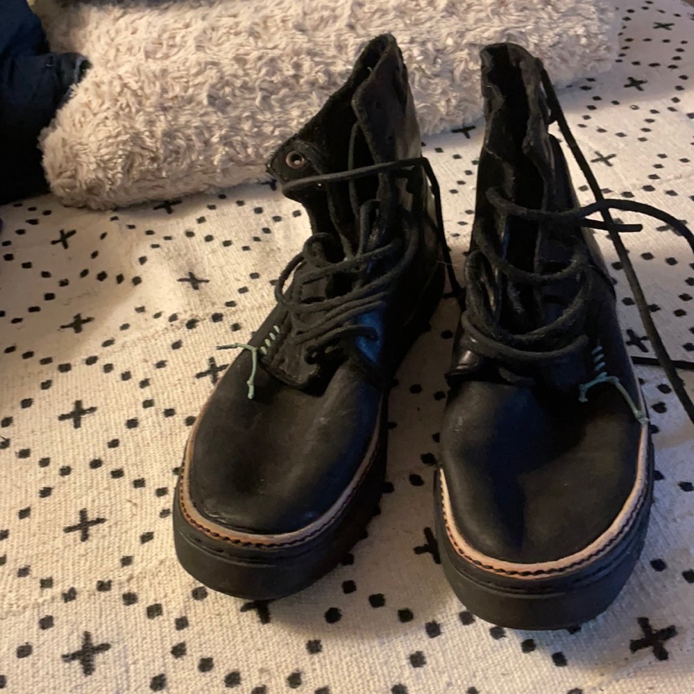 Black Lace Up Boots for Women